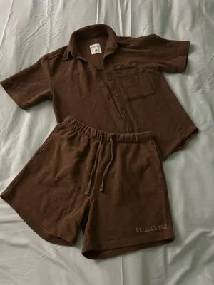 Social tourist hollister terry cloth set thumbnail 1