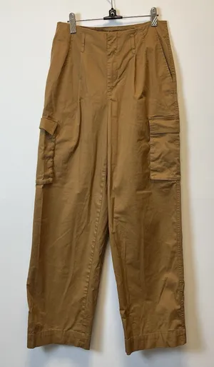 A New Day Women’s Khaki Wide Leg Cargo Pants Size 8 thumbnail 1