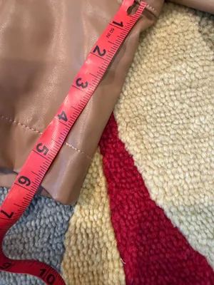 Abercrombie & Fitch Vegan Leather High Waisted Pleated Trouser Shorts Caramel S thumbnail 2