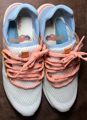 Olukai Wailuku Women's Running Shoes Size 9 Bright White/Sea Ice thumbnail 3