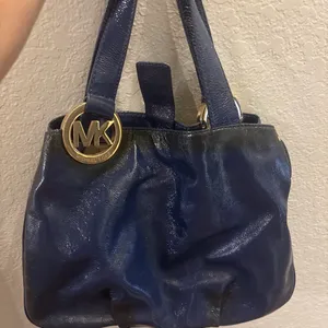 Vintage Michael Kors Dark Navy Leather Shoulder Bag with Gold MK Charm thumbnail 1
