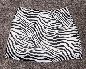 Princess Polly Zebra Skirt Size 4 thumbnail 1