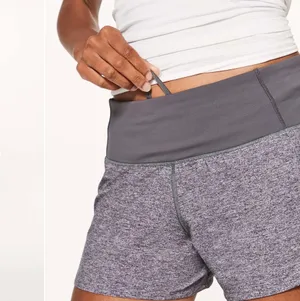 Lululemon Athletic Running Shorts Gray Lined 4" Inseam Women's Size: 6 thumbnail 2