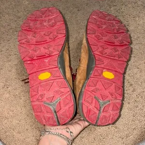Danner Mountain 600 Waterproof Suede Hiking Boots Vibram Sole Brown Red 8 thumbnail 10