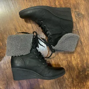 UGG Zea Waterproof Suede Wedge Boots thumbnail 4