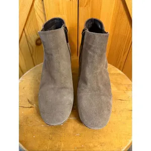 Aquatalia Womens Suede Booties Ankle Boots Brown Size 6 thumbnail 2