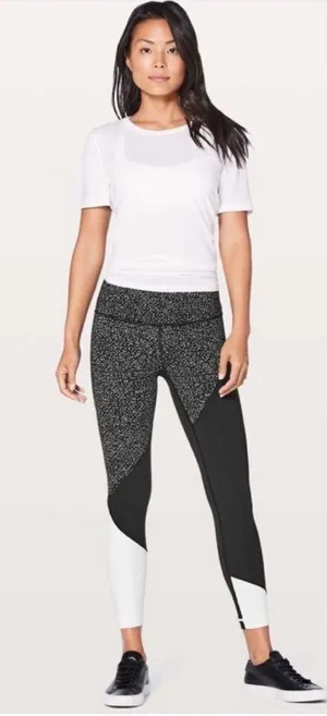 Lululemon Wunder Under Hi-Rise‎ 7/8 Tight in Black White Colorblock thumbnail 1