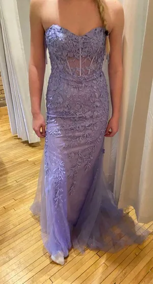 Prom Dresss Size 4 thumbnail 3