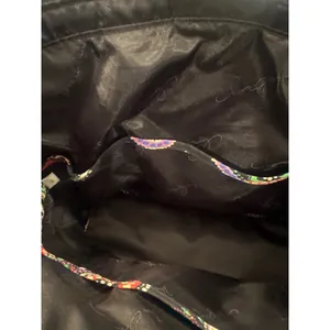 Vera Bradley Kiev Quilted Cotton Paisley Tote Bag Black Multicolor Shoulder Bag thumbnail 6