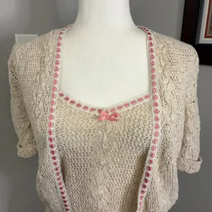 Vintage Style Crochet Knit Cardigan and Camisole Set Beige Pink Ribbon Trim thumbnail 4