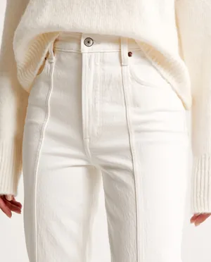 Abercrombie Ultra High Rise 90s Straight Jeans thumbnail 6