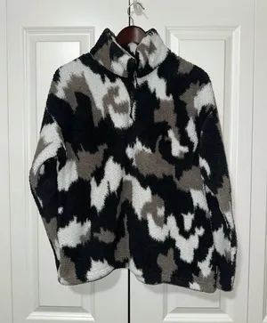 Eddie Bauer Lightweight Animal Print Longsleeve Fleece XL thumbnail 1