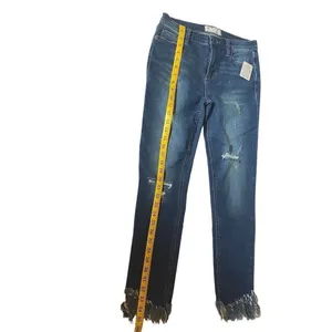 NWT Free People Raw Hem Distressed Jeans Size 2 thumbnail 4