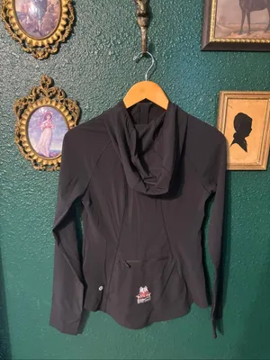 Lululemon Mist Over Black Jacket Full Zip BC Bike Race Canada Size 6 thumbnail 2