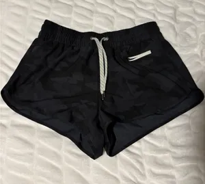 Vuori Shorts thumbnail 1