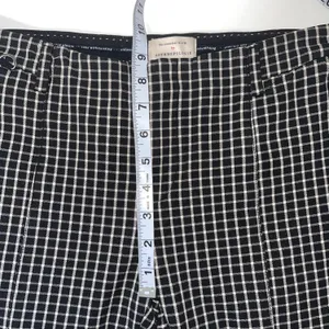 Essential Slim Black & White Plaid Print Cropped Pants thumbnail 11