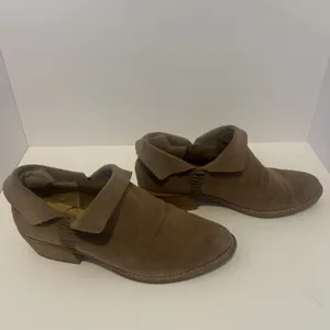 Dolce Vita Ankle Boots Tan Suede Size 7 Cowgirl Chic Western Boho thumbnail 2