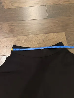 New With Tags Aritzia Babaton Sculpt Knit Elevator Skirt Sz L thumbnail 11