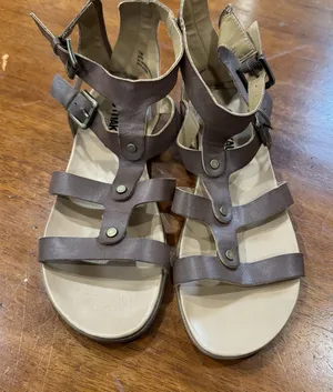 Makalu Brown Gladiator sandals size 7M Women Ladies‎ thumbnail 1