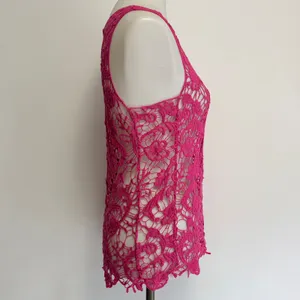 Delia's Crochet Tank Top Large Hot Pink Floral Open Knit Sleeveless Boho thumbnail 4