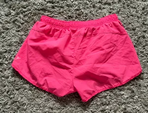 Old Navy Active Shorts thumbnail 2