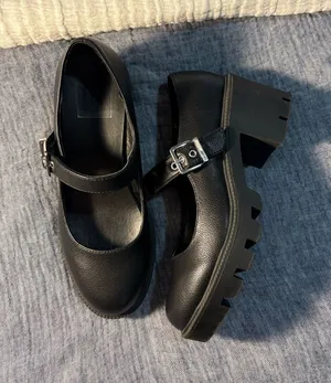Dolce Vita Black Chunky Mary Jane Platform Heels Size 6 thumbnail 1