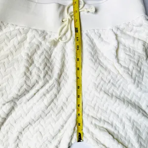 Nike Joggers Women’s‎ Sz L Everyday White Track Tapered Leg and High-Waisted Fit thumbnail 4