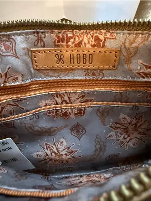 NWTs HOBO 'Mission' Cameo Metallic Leather Crossbody & Shoulder Bag thumbnail 7