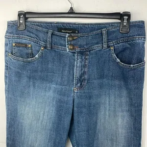 Pret a Porter Women’s Jeans Mid rise Straight Leg size 14 EU 44 thumbnail 3