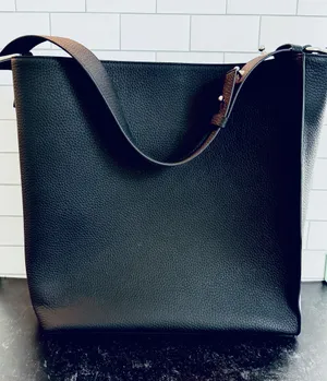 AllSaints Captain N/S Leather Shoulder Bag thumbnail 2