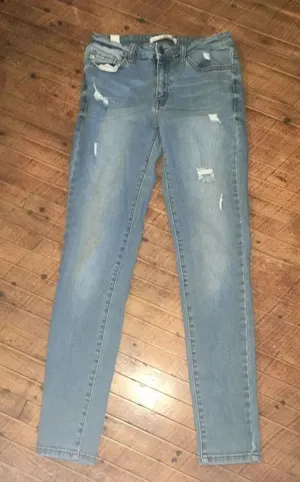 Kancan distressed medium wash 26/5 cropped jeans thumbnail 1