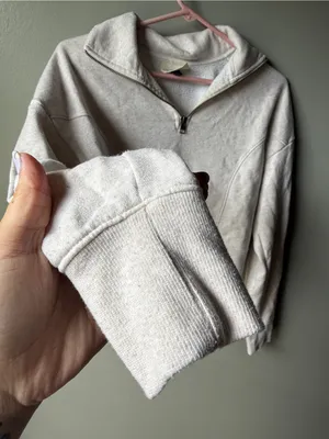 Cropped Quarter Zip Sweatshirt Small Oatmeal Heather Fleece Casual Athleisure thumbnail 3