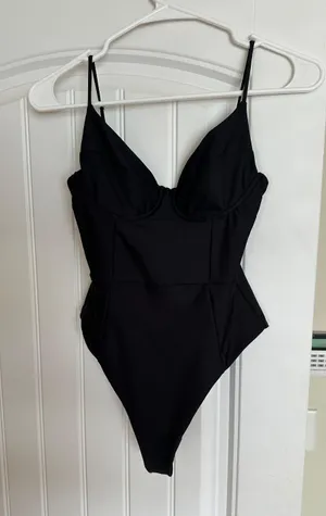 Black One Piece thumbnail 8