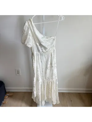ASTR The Label NWT Women's White Lace Santorini One Shoulder Floral Midi Dress S thumbnail 6