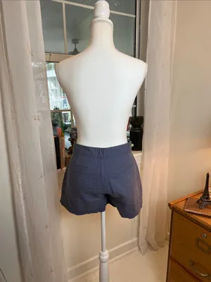 Banana Republic Navy Blue Women's Casual linen blend shorts size 8. thumbnail 5