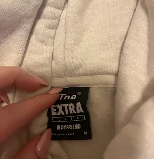 Aritzia Hoodie thumbnail 3