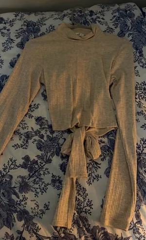 Altar'd State Top Cropped Long Sleeve thumbnail 1