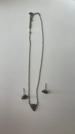 Kendra Scott Jewelry Set thumbnail 2