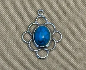 So Adorable Silver Tone Vintage Pendant W Blue Stone Cabochon Center thumbnail 1