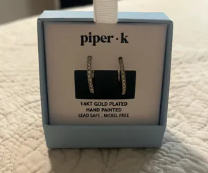 TJ Maxx Earrings thumbnail 1