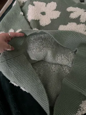 Sage & White Flower Pullover thumbnail 3