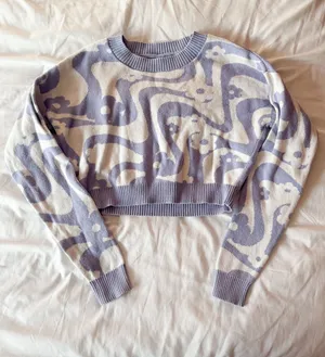 Hollister Purple Cropped Swirl Sweater Size XXS thumbnail 1