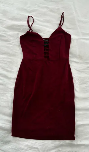 Forever 21 Burgundy Strappy Bodycon Dress thumbnail 1