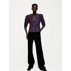 Zara Plaid Puff Sleeve Blouse‎ Women Size Medium Purple Red V-Neck Button Front thumbnail 2