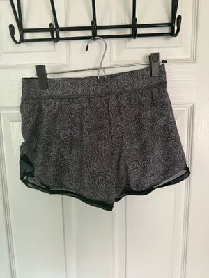 Lululemon Shorts thumbnail 2