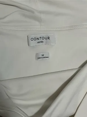 Aritzia Off-Shoulder Long Sleeve Bodysuit in‎ Cream thumbnail 3