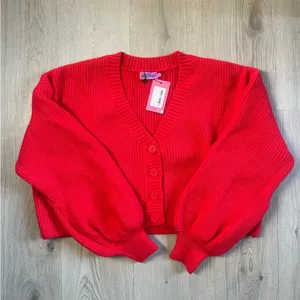 NWT Edikted Sabrina Chunky Knit Crop Cardigan size XS‎ thumbnail 2