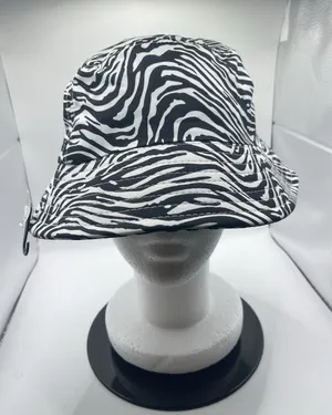 NWT Design Zebra‎ Print Bucket Hat Black White Sz S/M Safari H0171 thumbnail 1