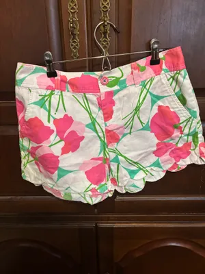 Lilly Pulitzer Shorts thumbnail 2