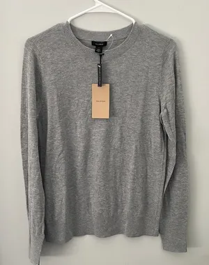 NWT Halogen crew neck‎ sweater. Gray. Size Small thumbnail 1